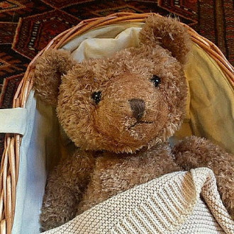 Wicker bassinet