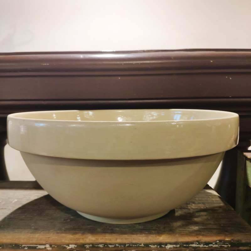 Natural stoneware salad bowl