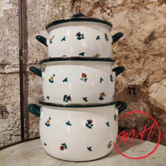 Faitout décor fleuri en émail
