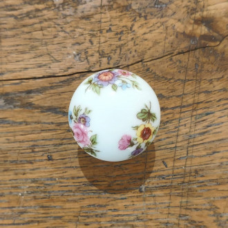 Bouton de tiroir en porcelaine Verity