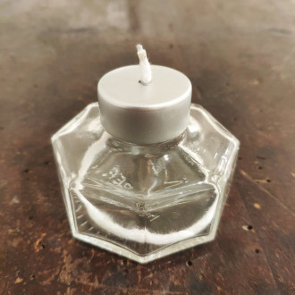 Wax stove