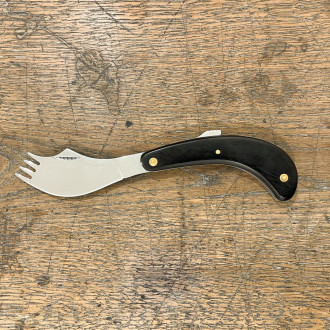 Ergonomic folding fork knife