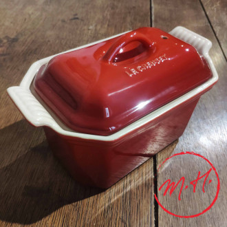 Petite terrine cerise avec presse Le Creuset