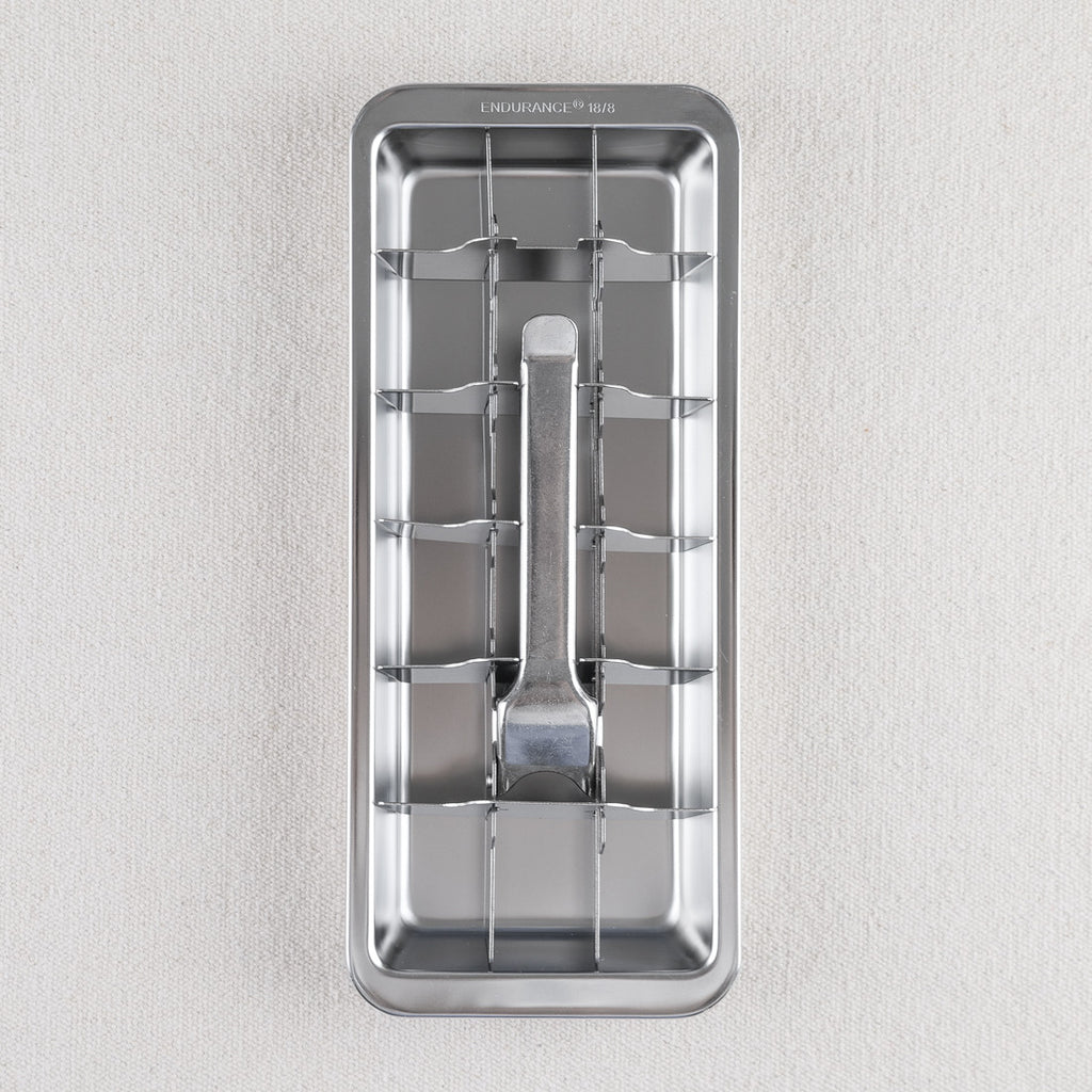 Bac à glaçon éjectable en inox
