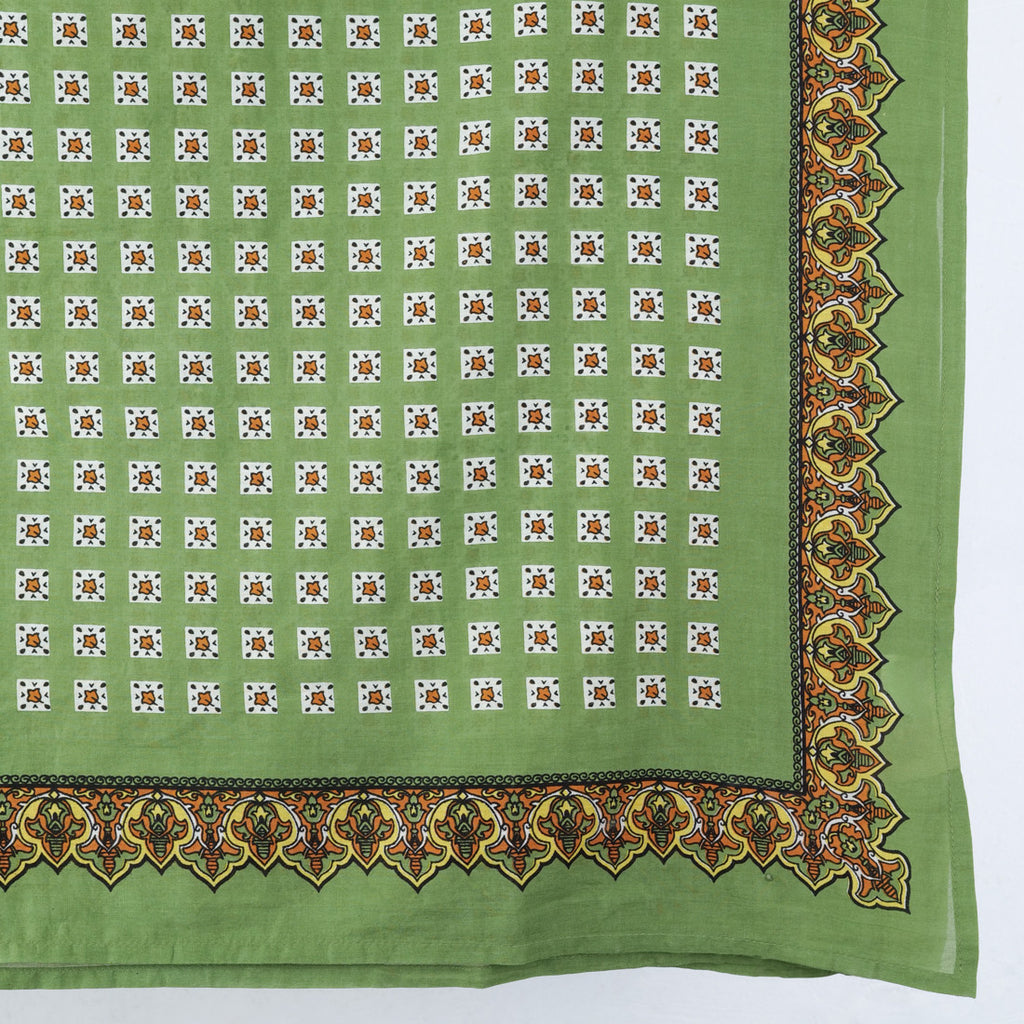 Nappe imprimée verte 170 x 250 cm