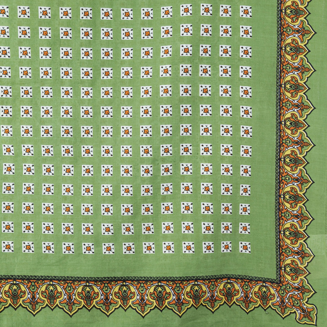 Nappe imprimée verte 170 x 250 cm