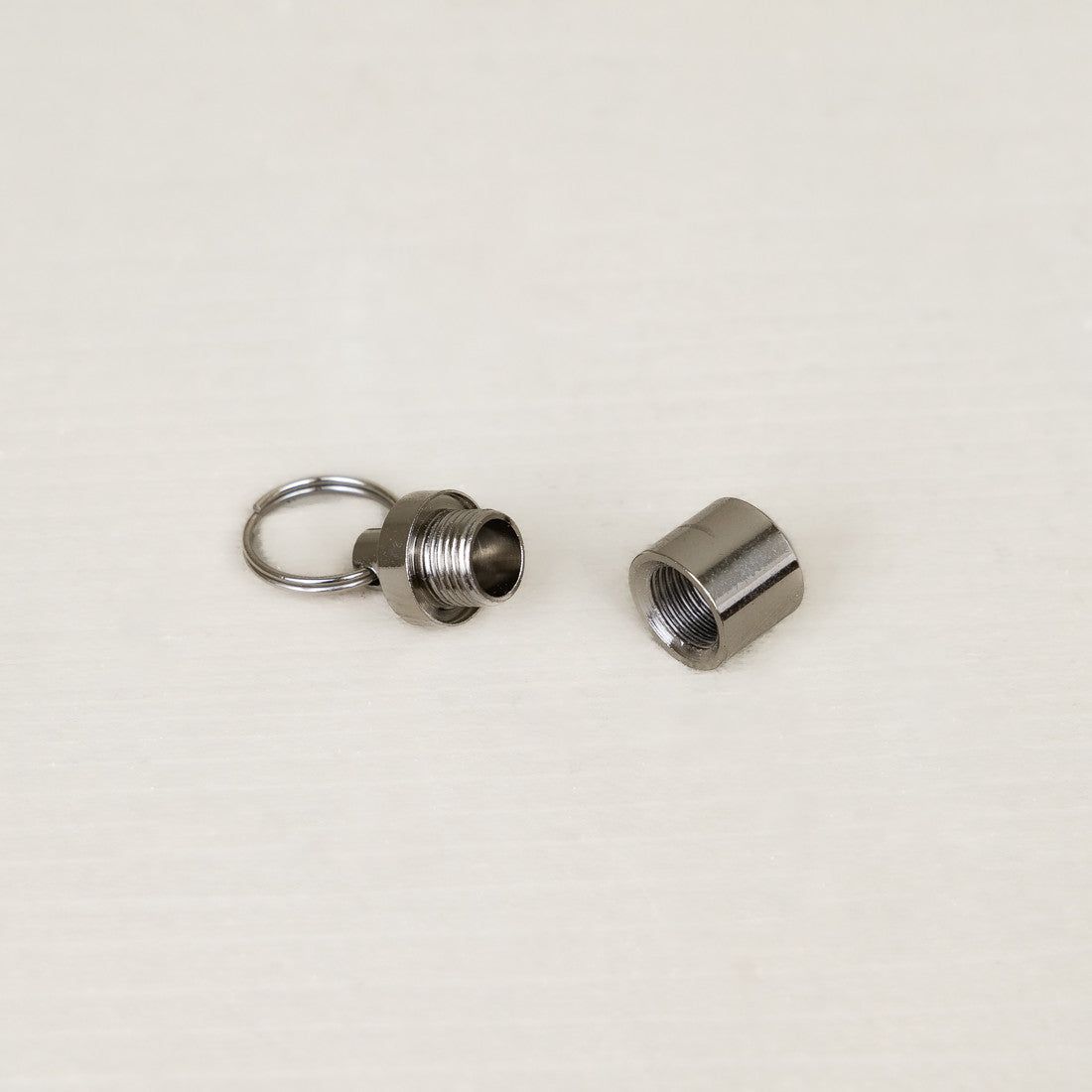 Tube adresse pour collier