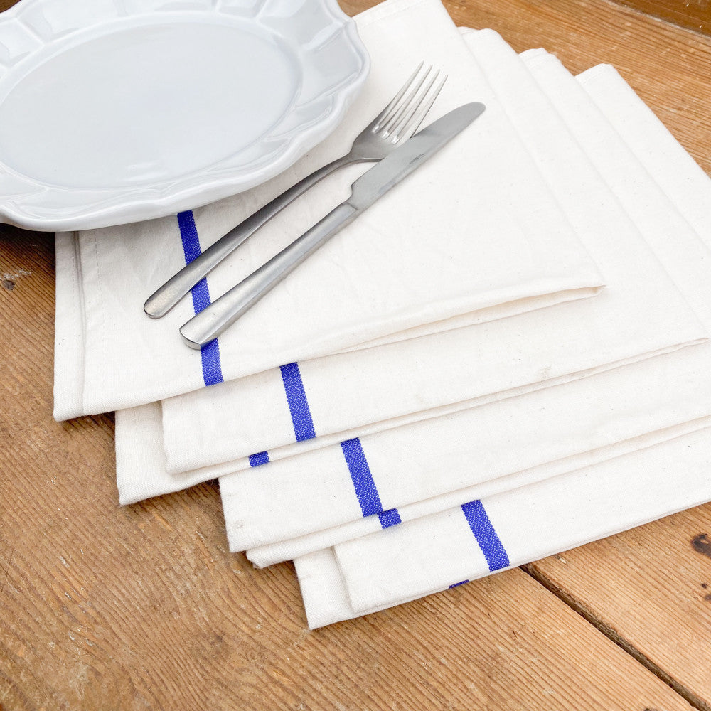 4 serviettes de table en coton écru