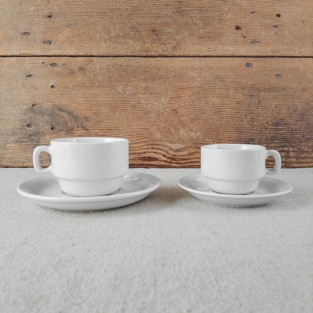 6 Tasses à café en porcelaine blanche avec soucoupes