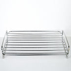 Roasting rack for a baking dish