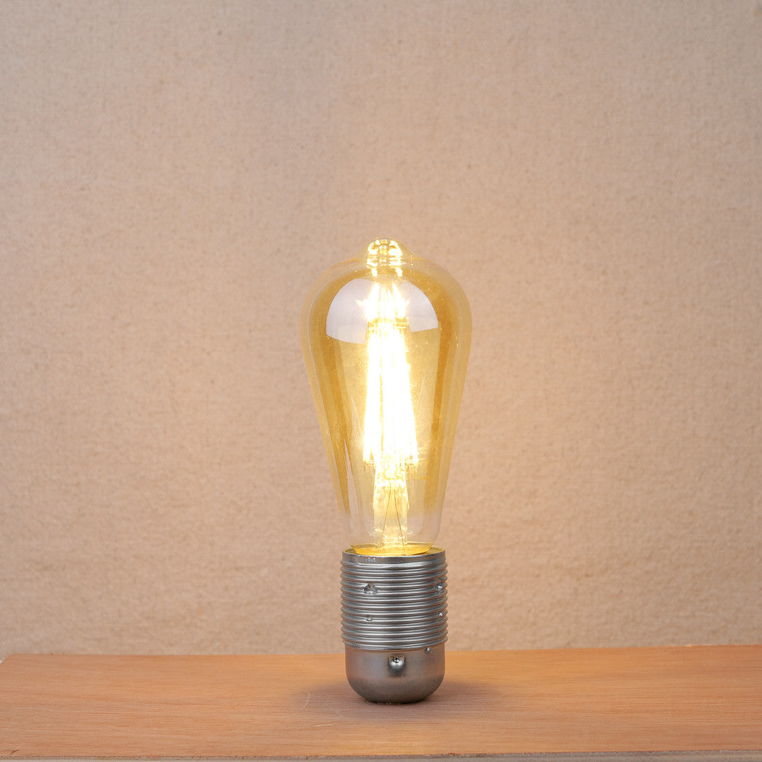 Ampoule ambrée 7,2 W LED forme Edison dimmable