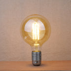 Ampoule ambrée LED globe diam 12,5 cm