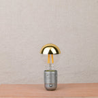 Ampoule LED calotte dorée E27