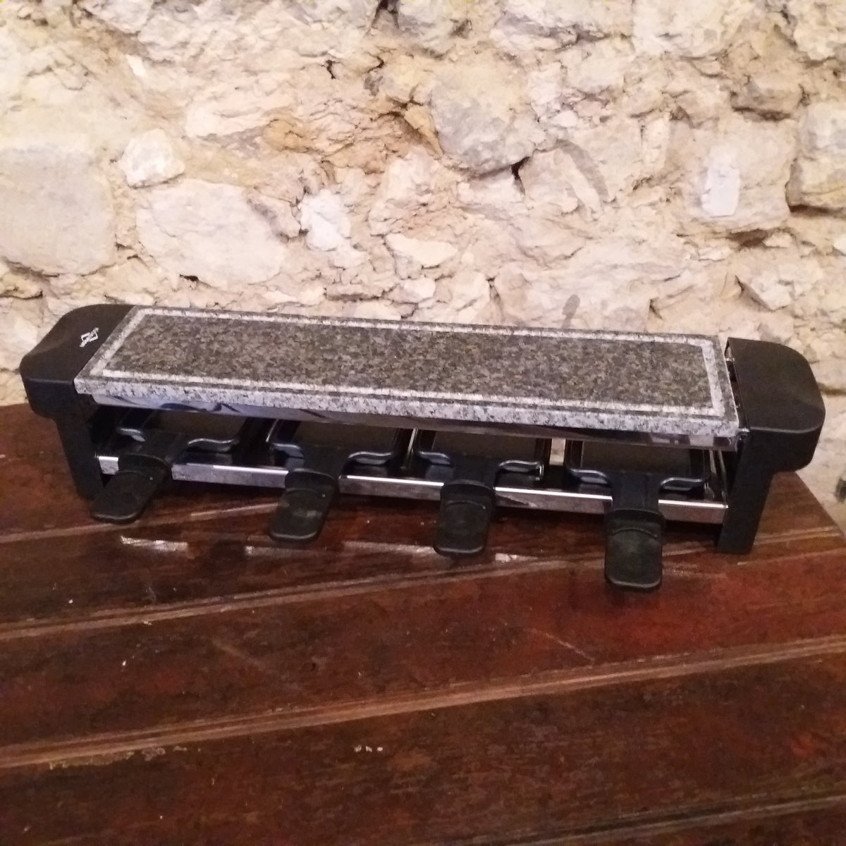 Appareil à raclette