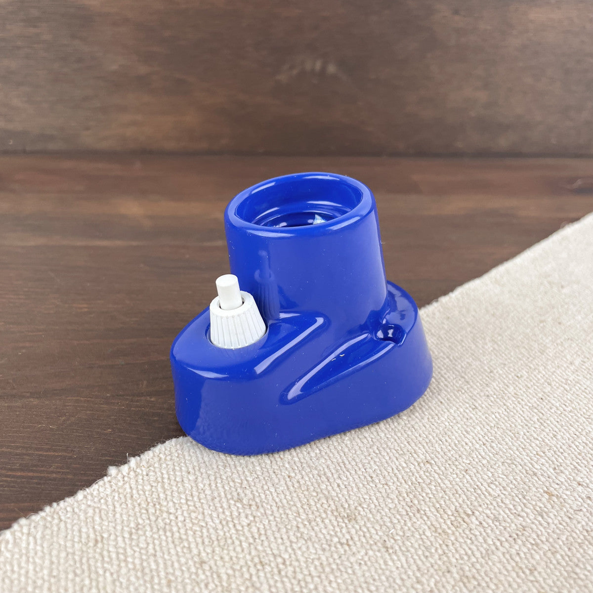 Applique murale en porcelaine avec interrupteur