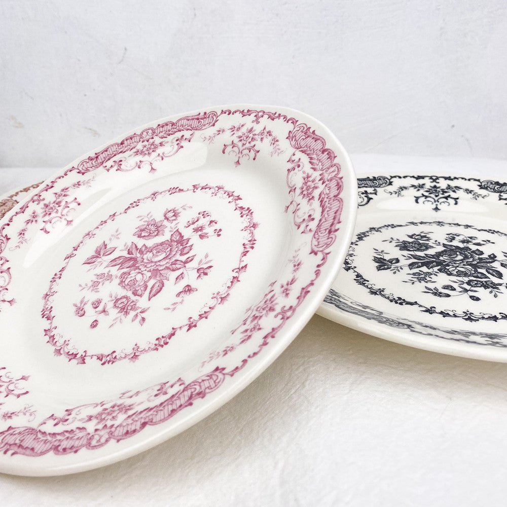 assiettes vintage décors fleurs