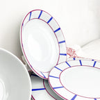 Assiette creuse basque rouge et bleue