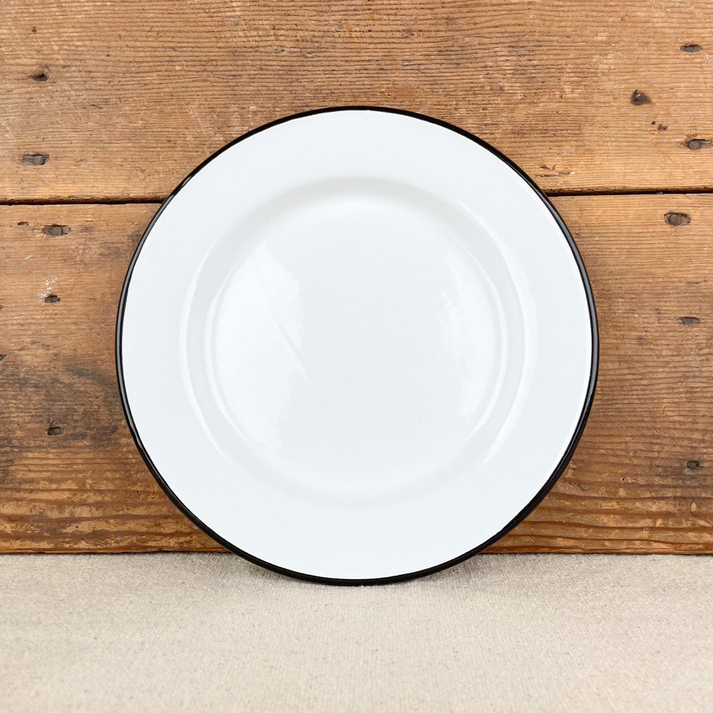 Assiette en émail blanc liseré noir 24cm