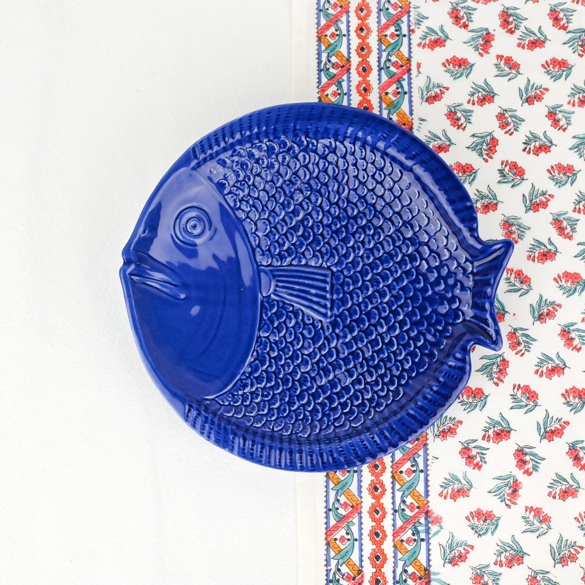 Assiette Poisson bleue céramique portugaise
