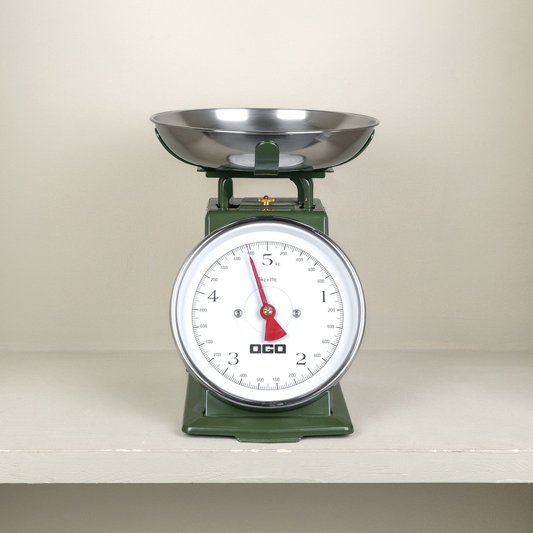 Balance alimentaire vert kaki