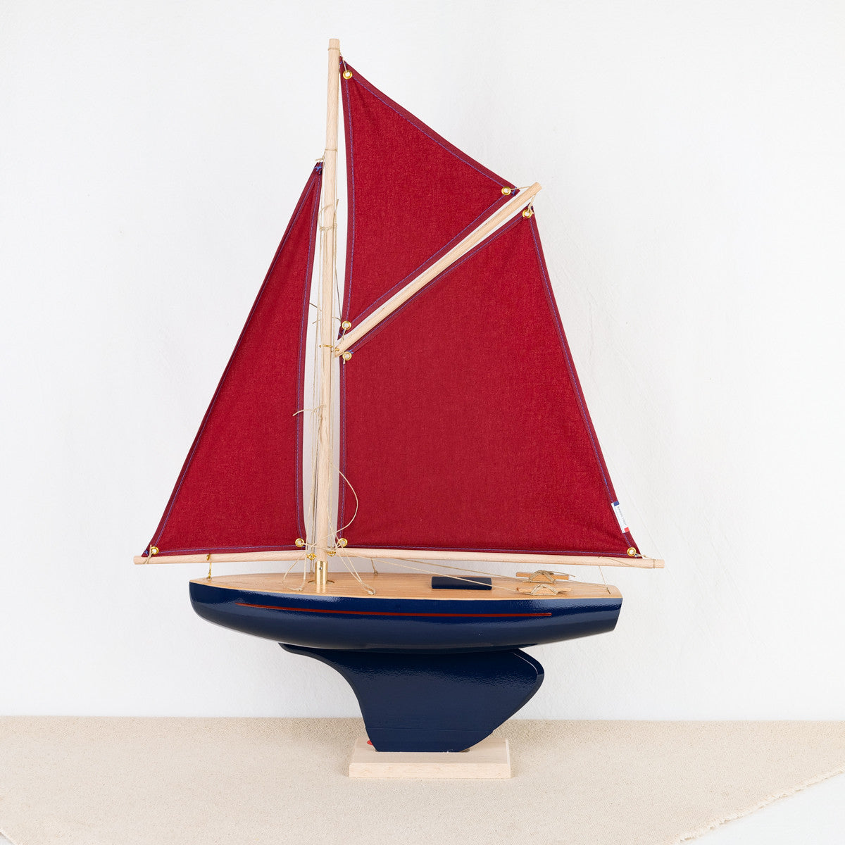 Bateau Tirot voilier Saint-Germain en bois