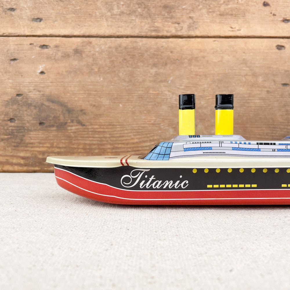 Bateau TITANIC pop-pop