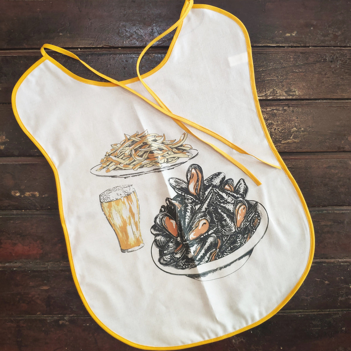 Bavoir crustacé, pâtes et moules