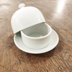 Beurrier rond en porcelaine