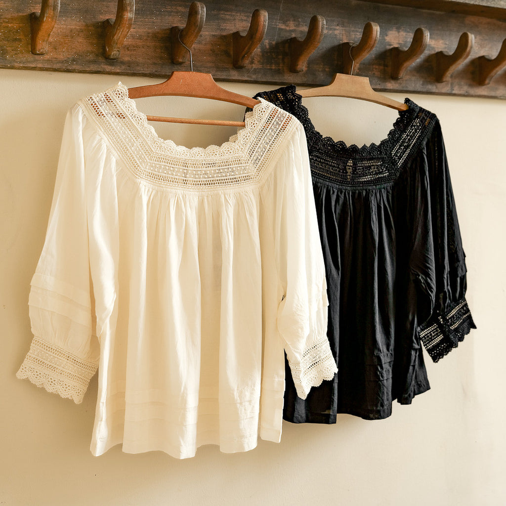Blouse col dentelle