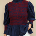 Blouse marine à smocks