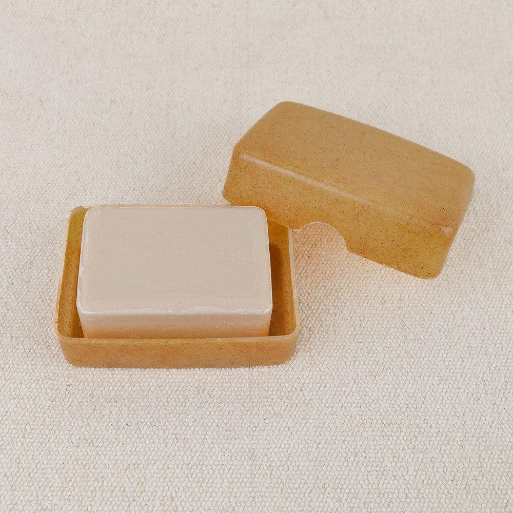 Boîte à savon en bois d'épicéa liquide