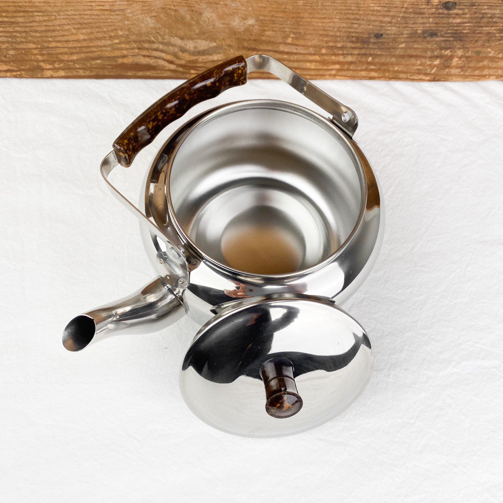 Bouilloire en inox et bakélite 2.75L / 3.5L