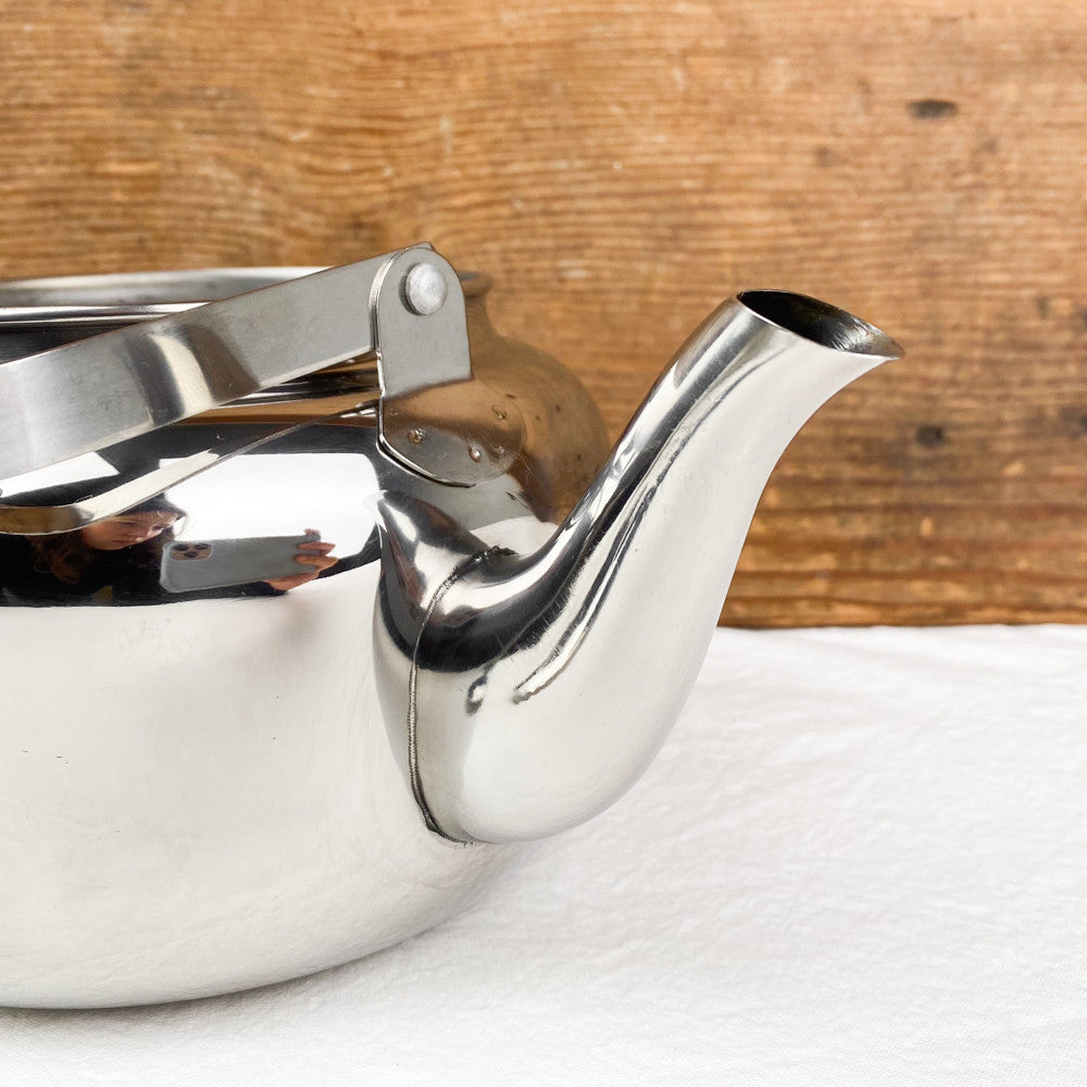 Bouilloire en inox et bakélite 2.75L / 3.5L