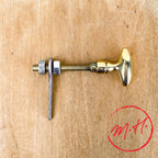 Bouton clavette olive en laiton poli