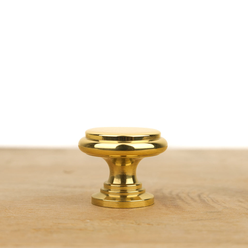 Bouton de meuble plat laiton poli