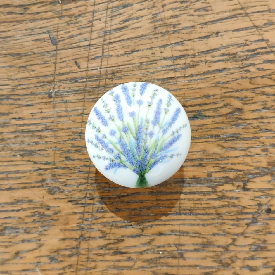 Bouton de tiroir en porcelaine motif fleuri