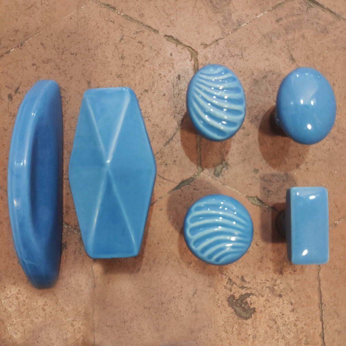 Boutons de porte & placards porcelaine bleu azur