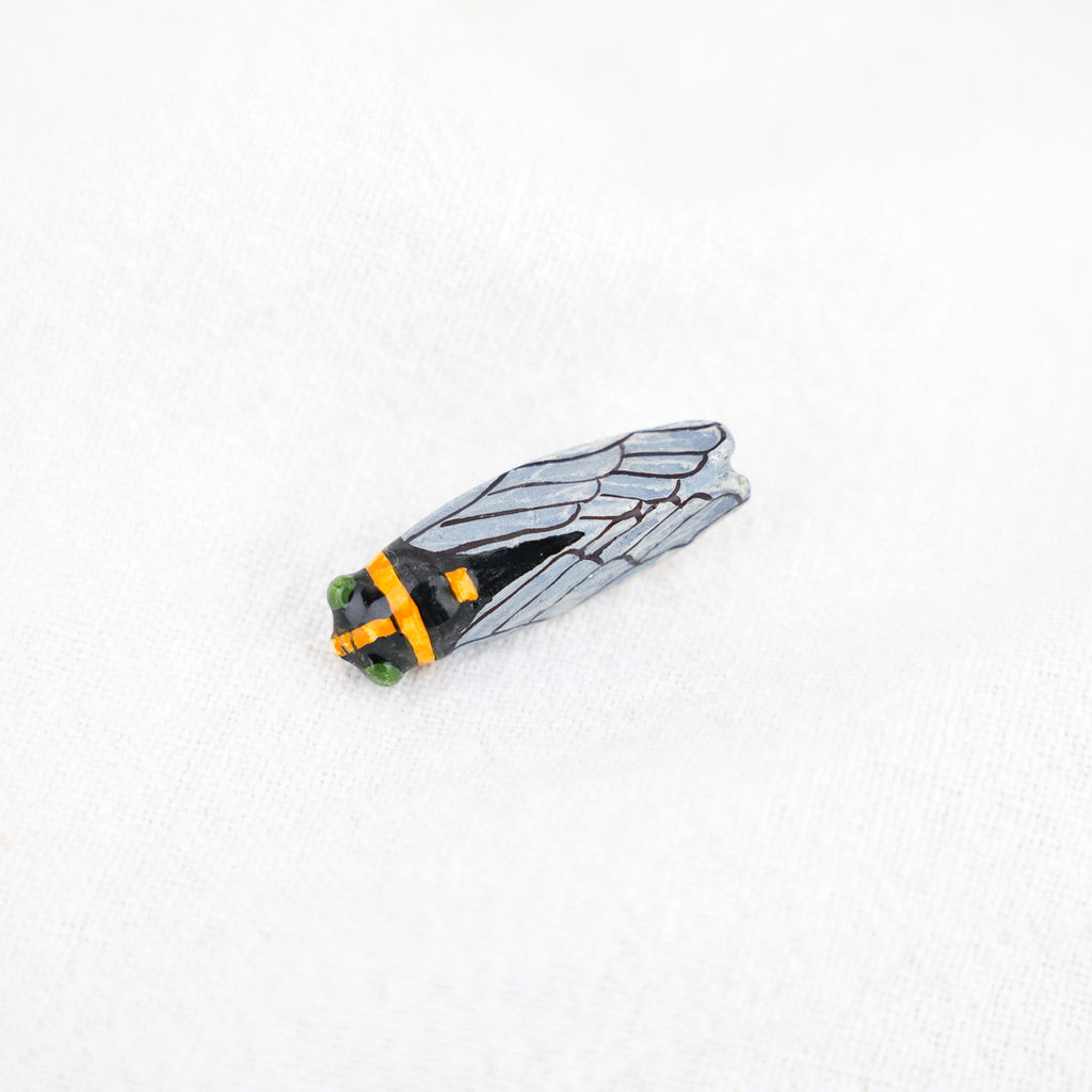 Broche cigale