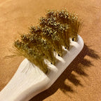Brosse à daim fils de laiton