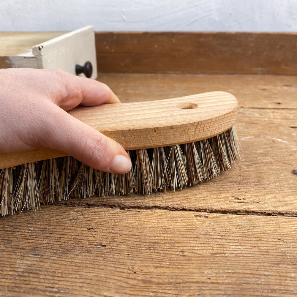 Brosse à récurer soies dures