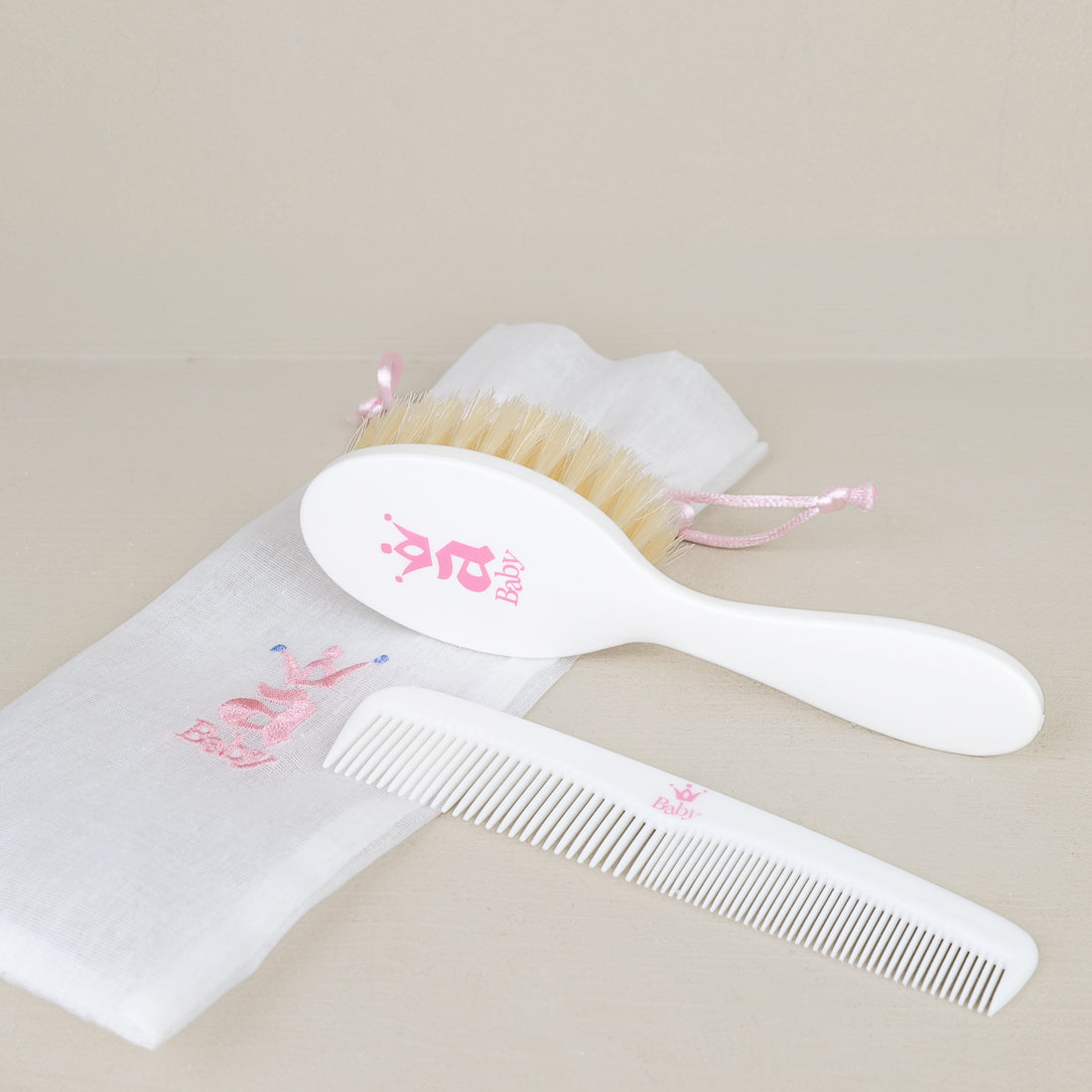 Fournival Altesse pink silk baby brush and comb set
