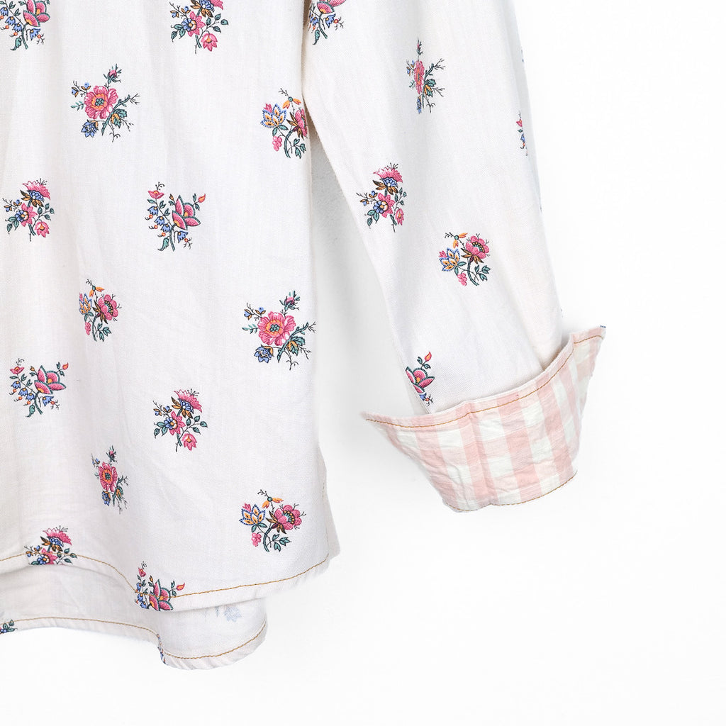 Chemise écrue à fleurs