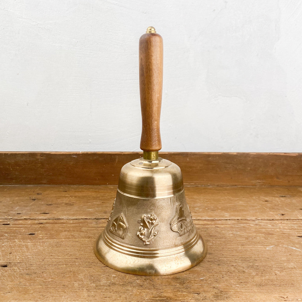 Cloche de table en bronze doré