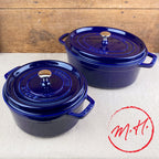 Cocotte en fonte bleu intense