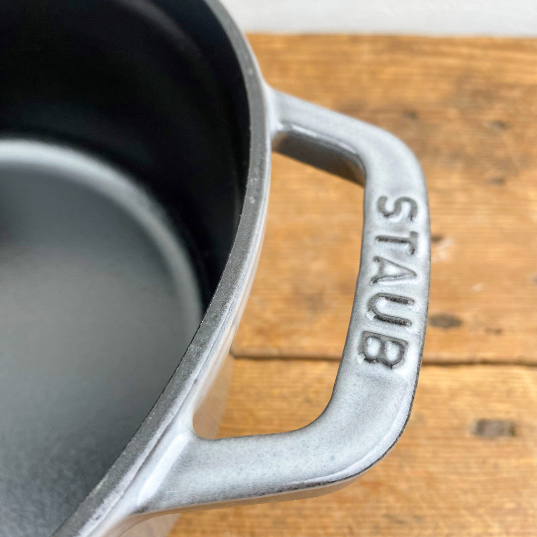 Cocotte en fonte ronde gris graphite