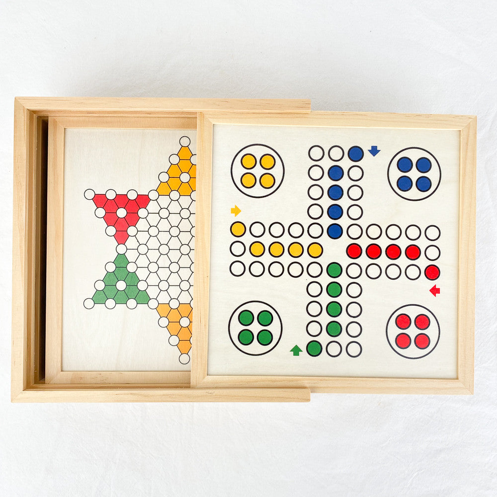 Coffret de jeux de plateau en bois