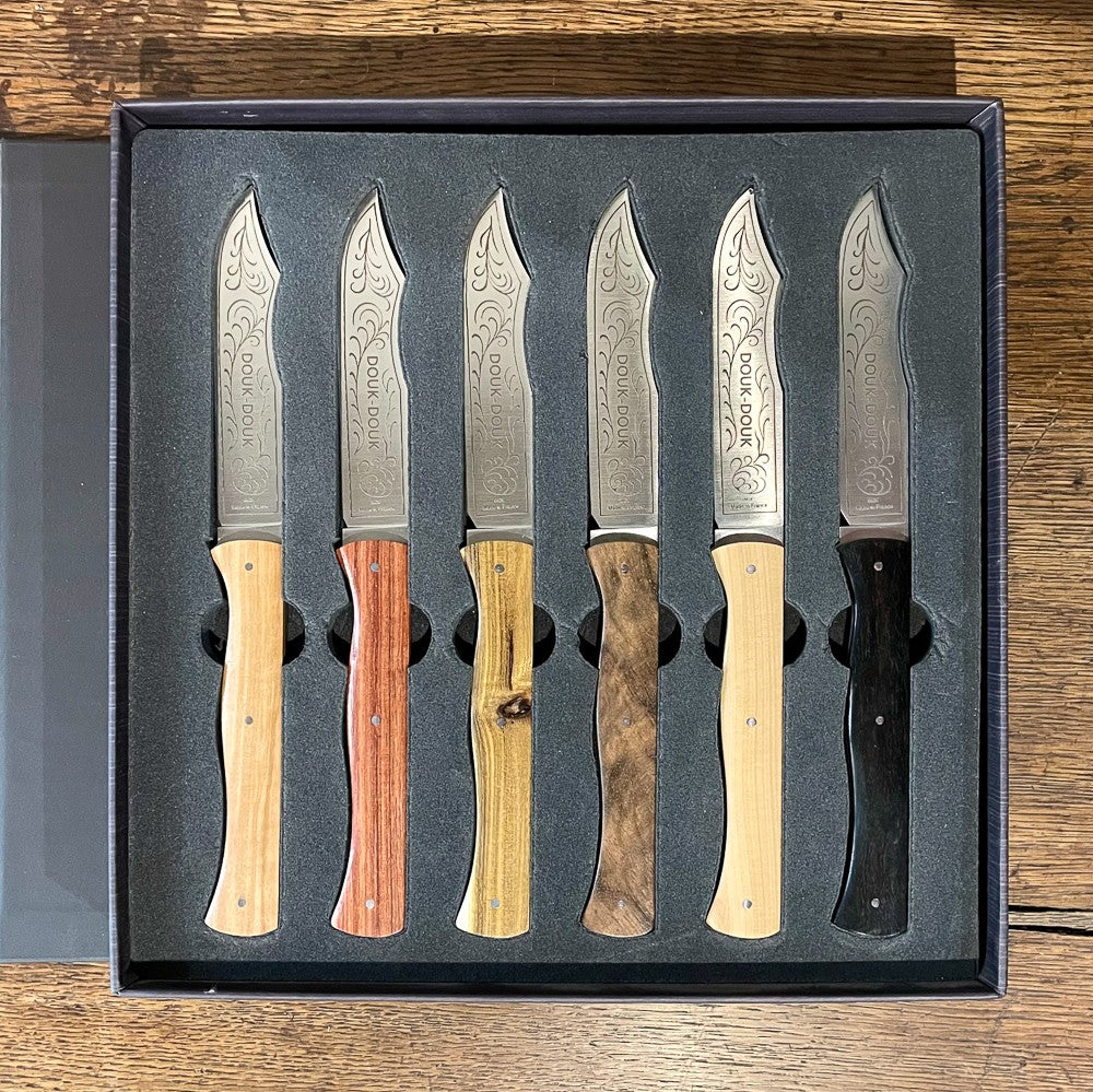 Coffret prestige de 6 couteaux Douk-Douk© de table manche bois.