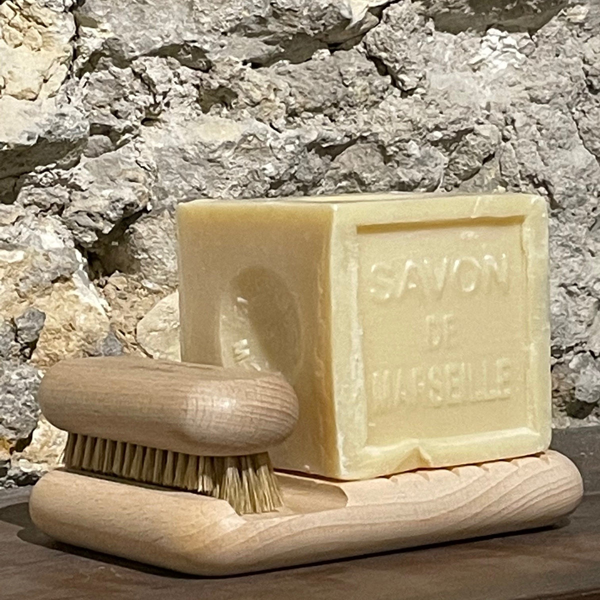 Coffret savon et brosse à ongles x Fer à cheval - Hêtre
