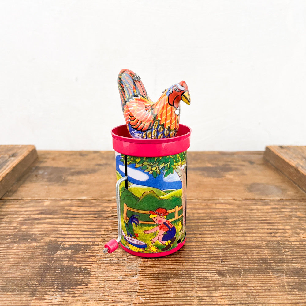Coq mécanique en tôle