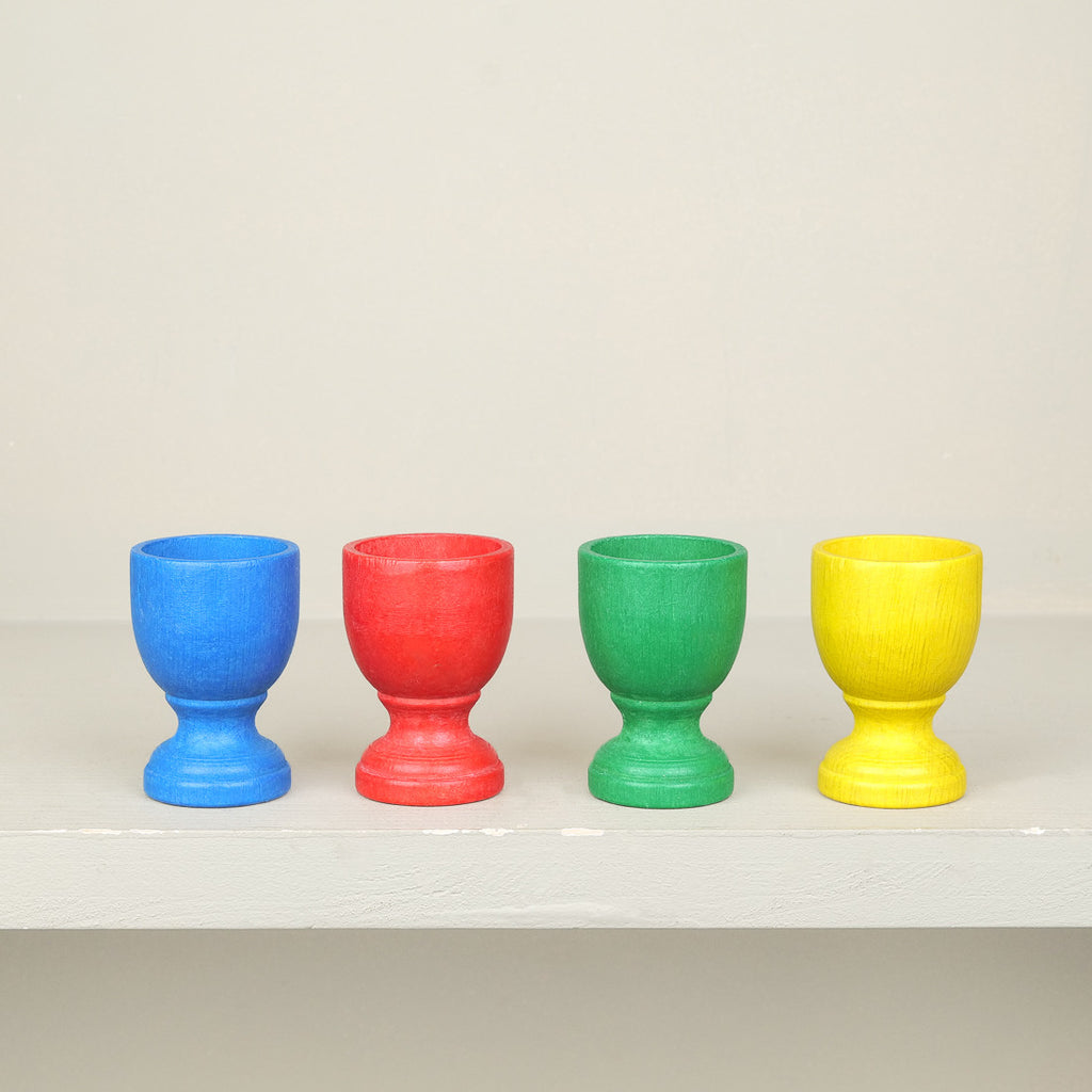 Coquetier en bois coloré